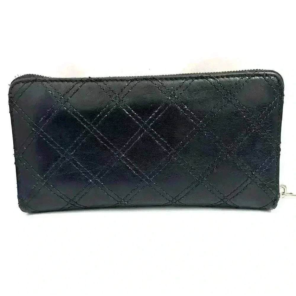 Vintage Marc Jacobs Quilted Leather Wallet | Black with Gold Hardware
